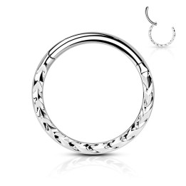 Anneau Clicker Oreille Argenté Motif Chevrons – 6, 8 et 10 mm | Piercing Street