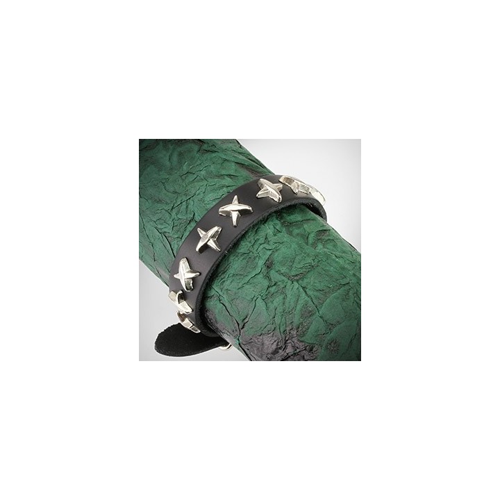 Bracelet cuir noir étoiles ninja