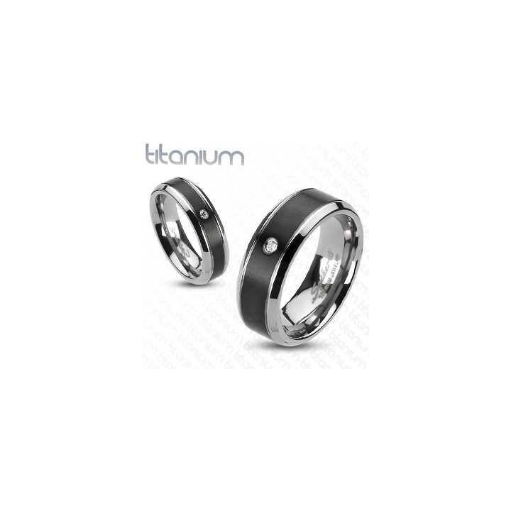 Bague titane noire strass