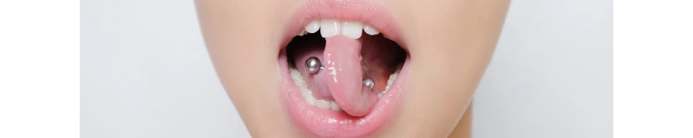 Piercings Barbell : Le Bijou Polyvalent & Tendance