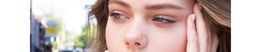 Piercings Stud : Bijoux Discrets & Élégants